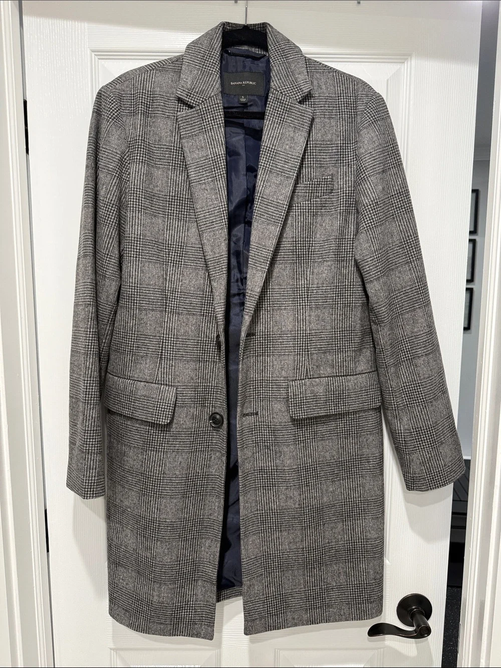 Banana Republic Men's Gray Glen Plaid Overcoat